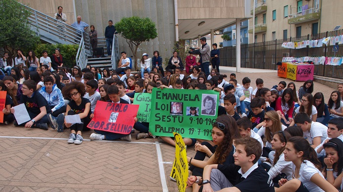 Cagliari – Gli alunni dell’Alfieri ricordano le vittime delle mafie